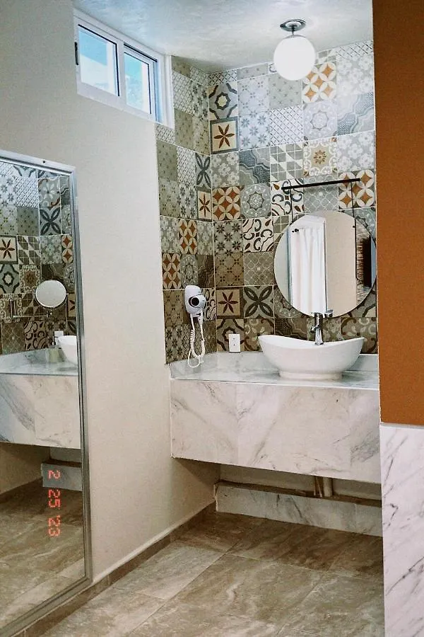 **  Hotel Awazul Bacalar Mexiko