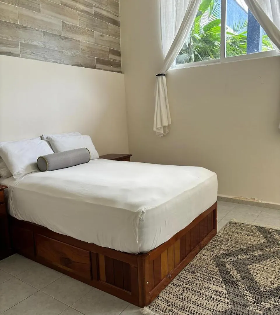 Hotel Awazul Bacalar 2*,